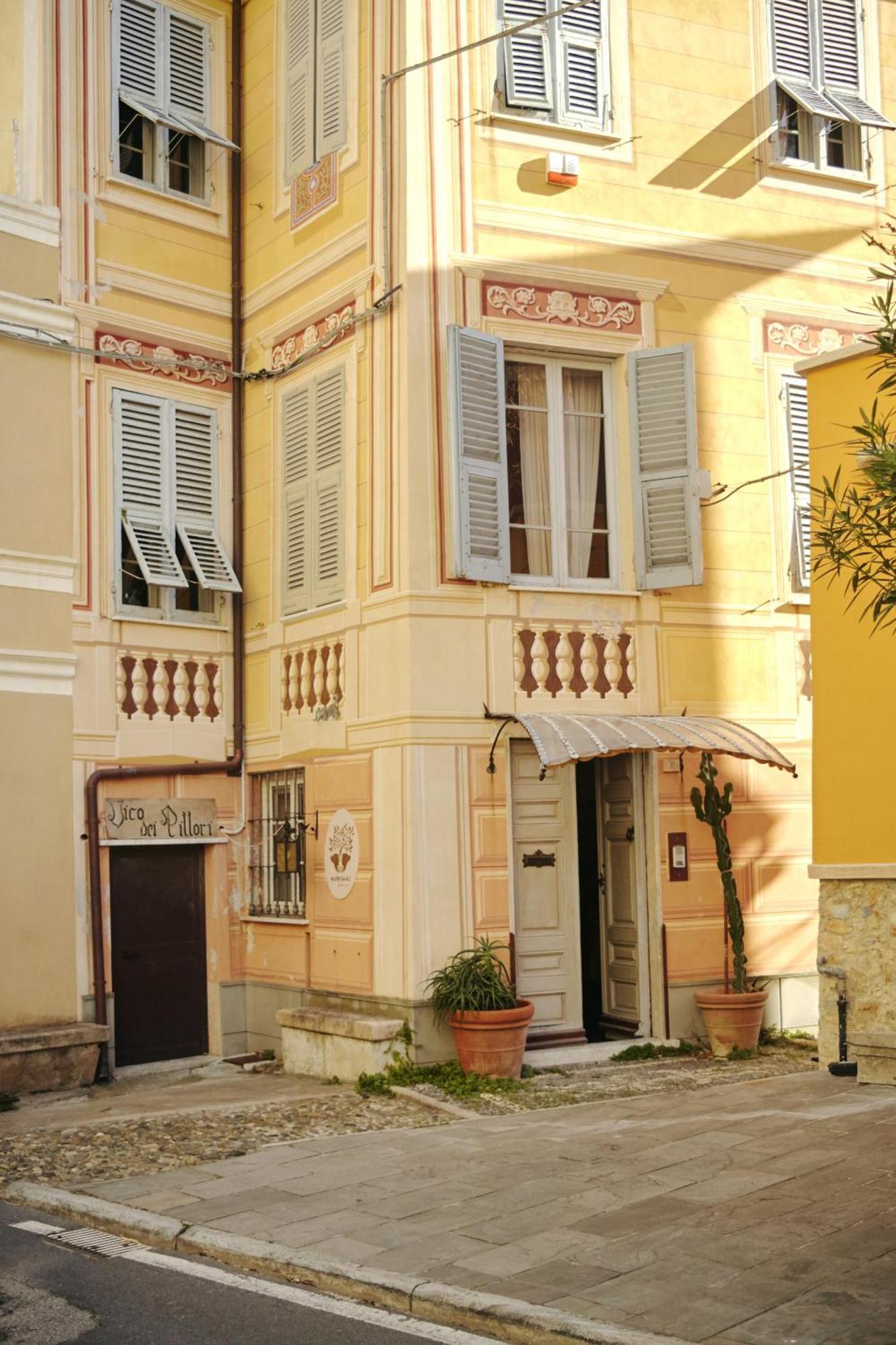 B&B Giardinidivale A 2 Chilometri Da Finale Ligure Borgio Verezzi Extérieur photo